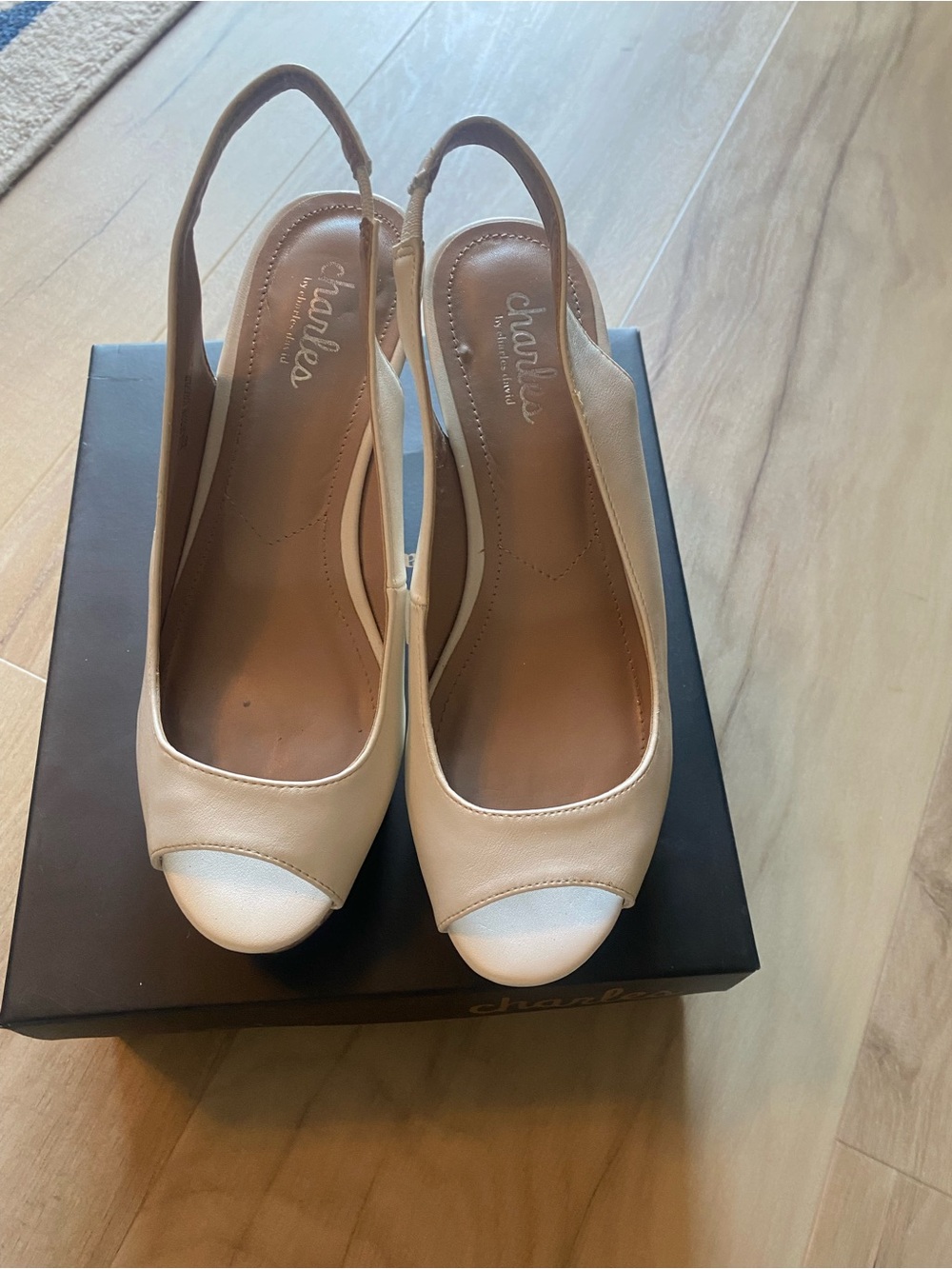 Charlies Cream & White Peep-Toe Slingback Heels